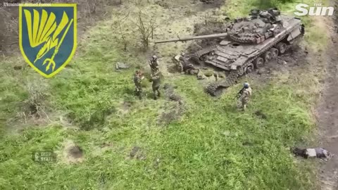 Ukrainian forces blow up two Russian tanks and capture Russian soldiers