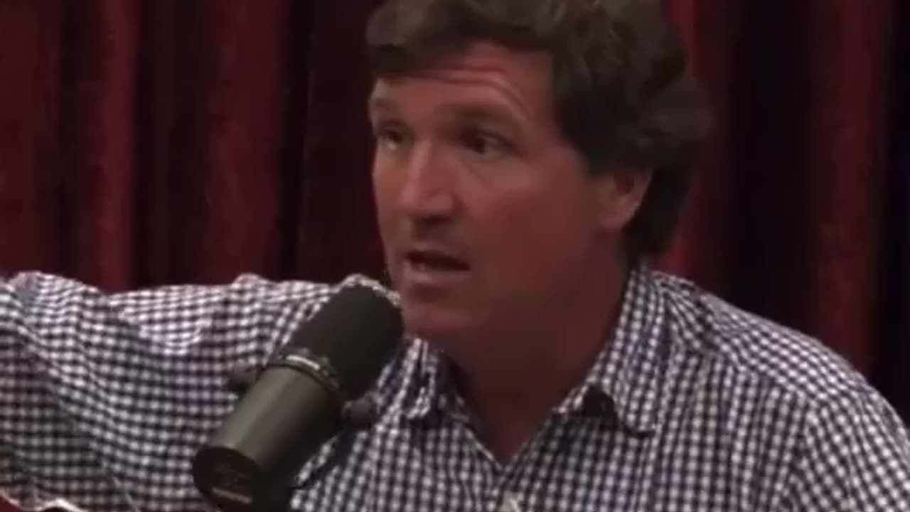 Tucker Carlsen: Some US lawmakers have a dark past & are blackmailed and intimidated