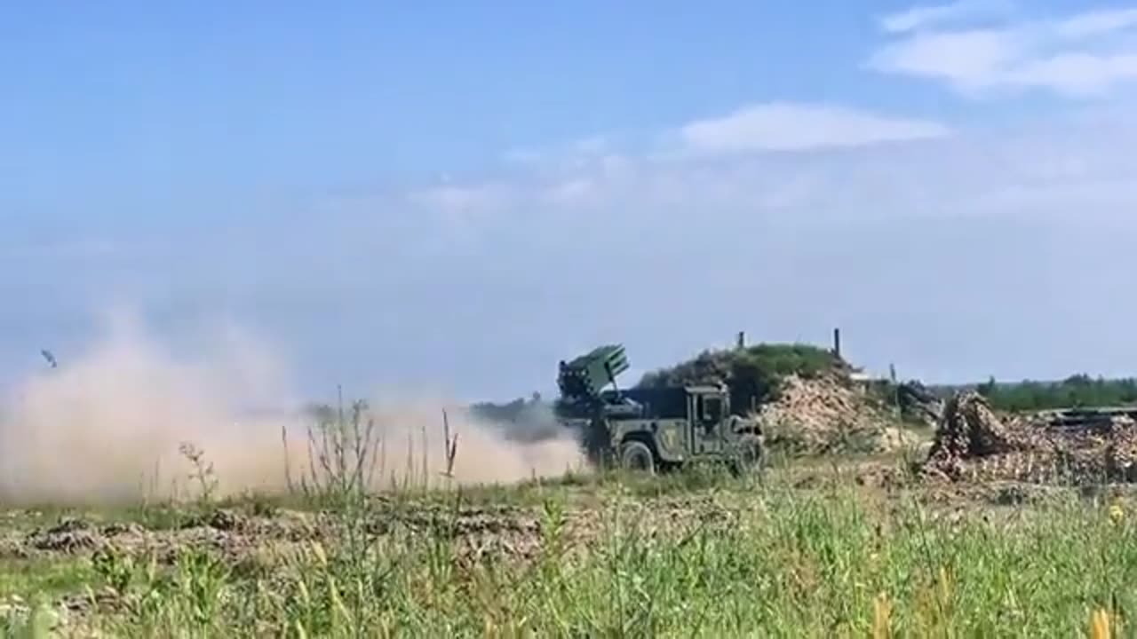 🚀 Ukraine Russia War | Croatian 128mm MLRS Rak Sa-12 on American Armored HMMWV attack Russians | RCF