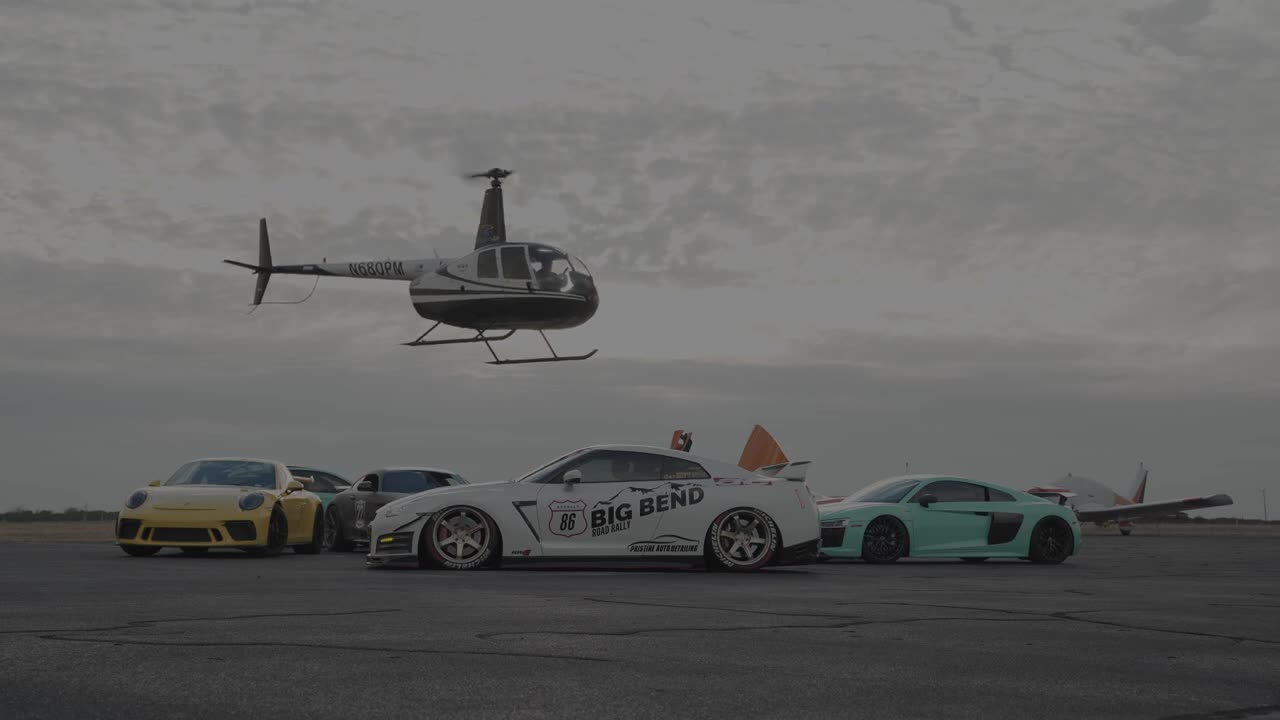 8 Supercars 1 Hangar
