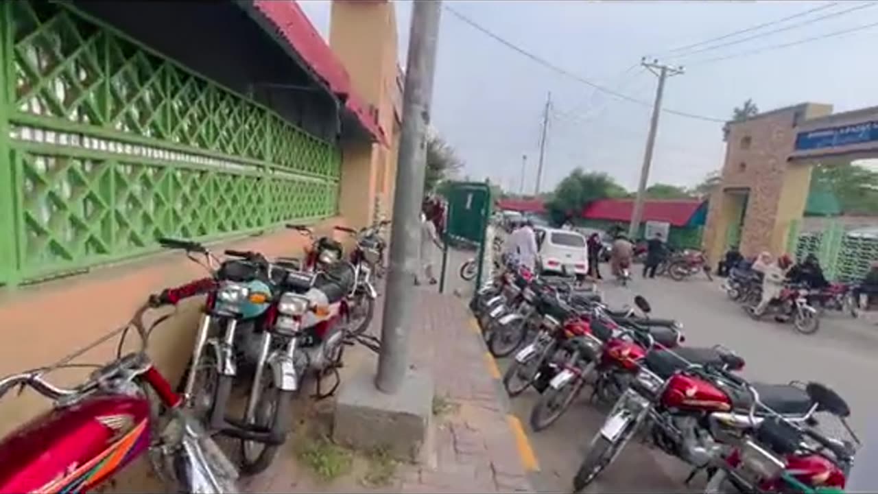 Sharjeel vlogs dost k sat jaty hwy accident ho gya