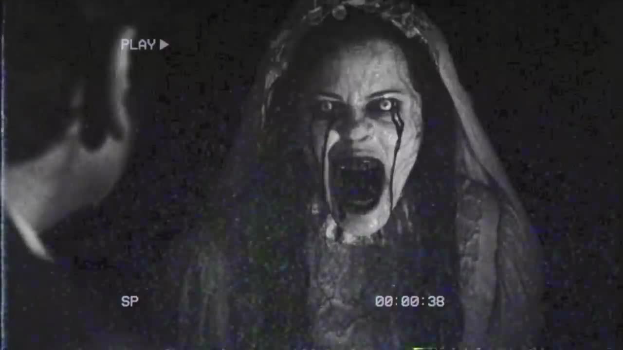 Creepy Ghost Woman Weeping & Screaming Sound Effect