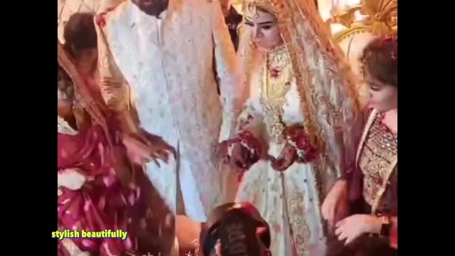 Saba ibrahim bidai video! Crying a lot! Shoaib Dipika crying