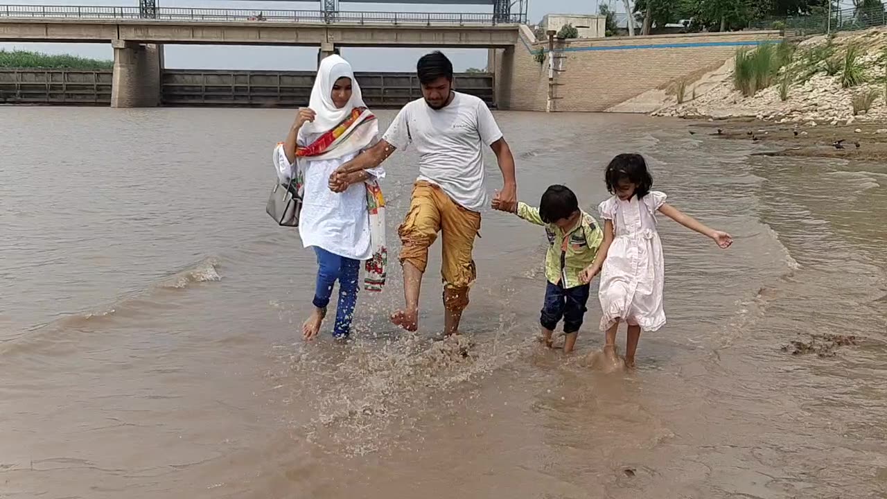 Faisal Family at Head punjanad