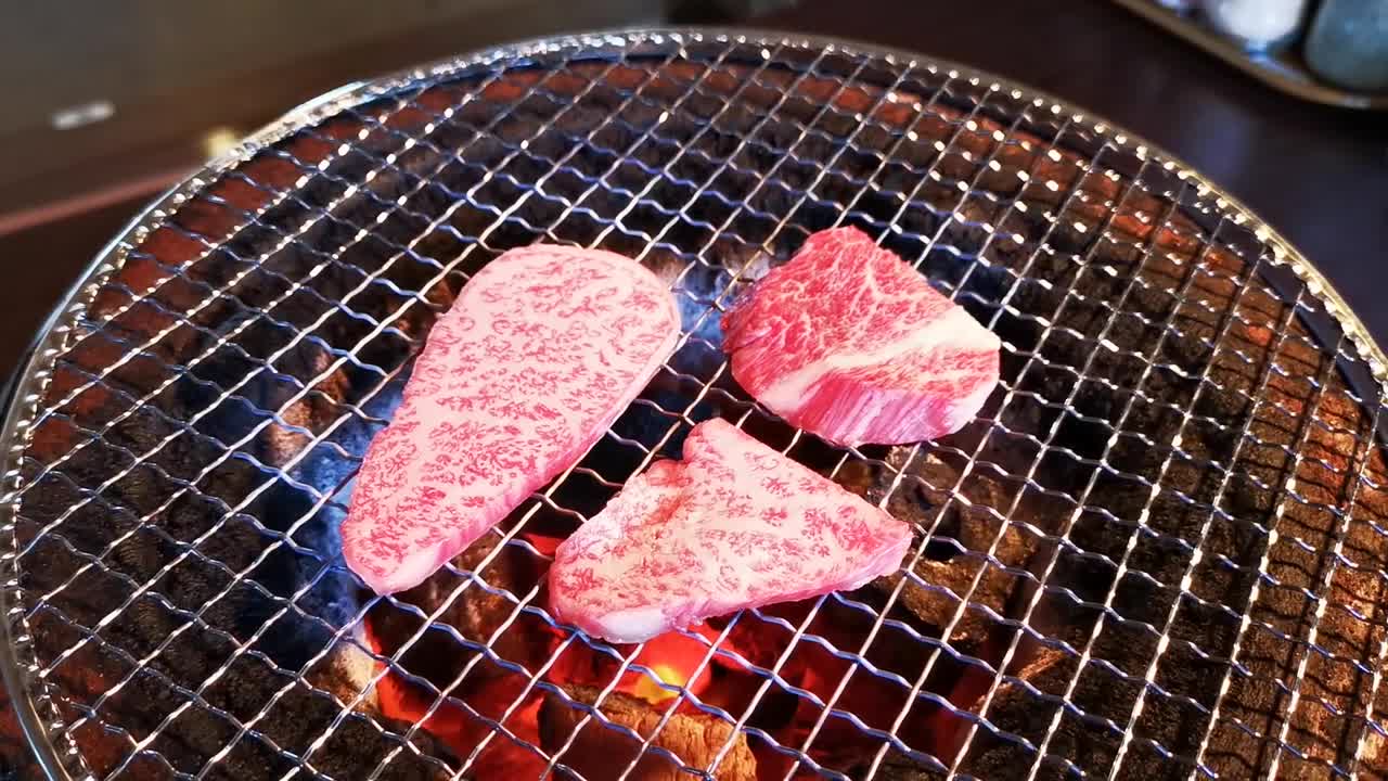 Best of the Best! Issyoubin Matsusaka Wagyu Yakiniku 一升びん 宮町店