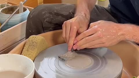 A little more in-depth #pottery.mp4