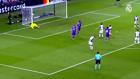 Zidane | Best goals, skills, assists & trophies at Real Madrid