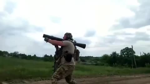 Swedish Carl Gustaf RPG in the hands of the AFU.