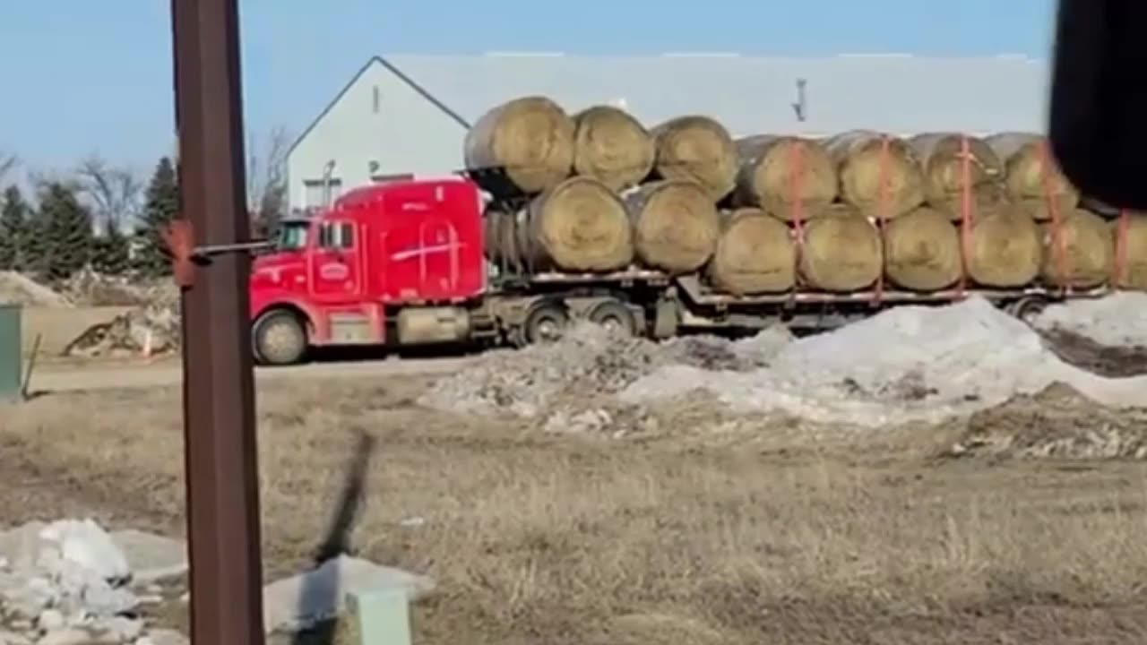 HAY AUCTION IN PLATTE, SOUTH DAKOTA