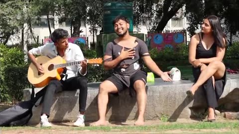 Beggar singing in public (PUBLIC REACTION)