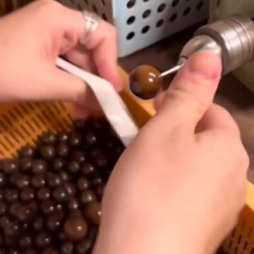 Polishing Wood Pearl