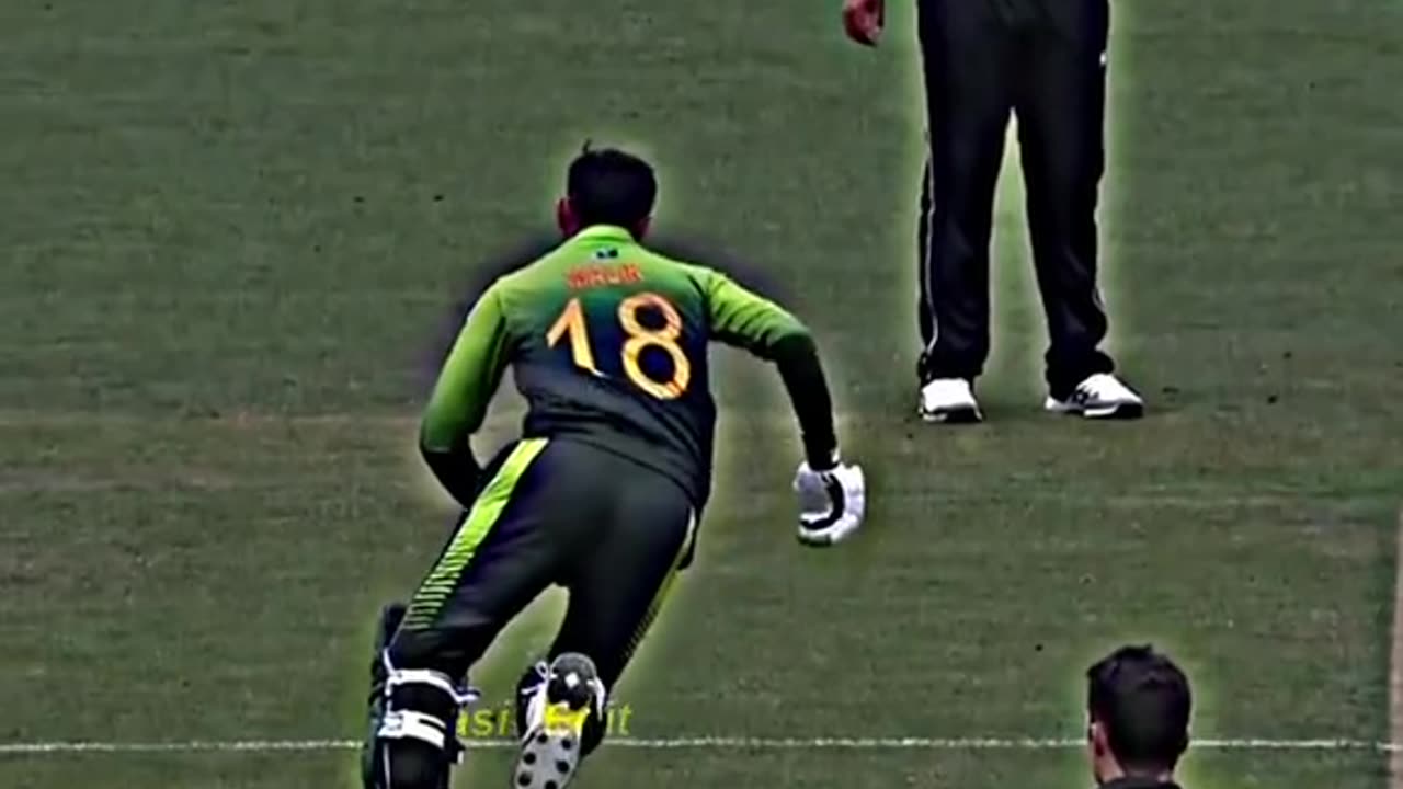 When the fielder hits batsman head