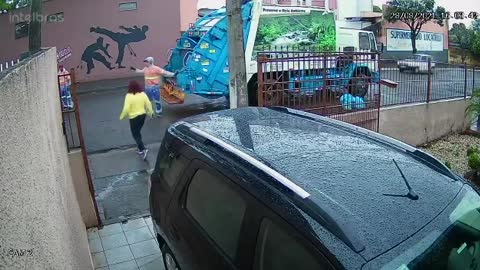 Garbage Collector Keeps Kid Safe