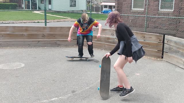 Ray & friends skateing