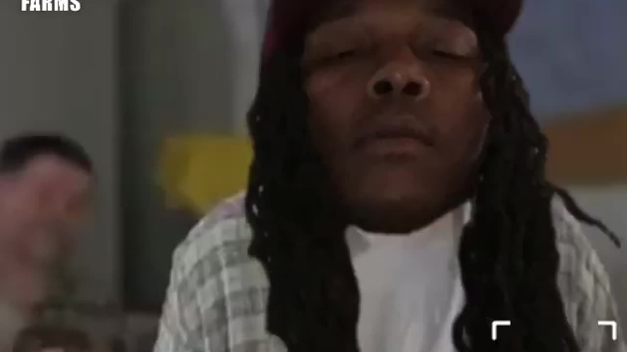 MOST HATED BLOGGER ADMITS TO SUCKING DI** FOR COKE