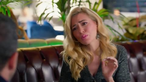 Esta noche en Hermanos: Nebahat sigue con su plan de juntar a Suzan