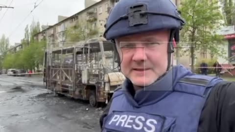 2023-04-28 Donetsk. Lancio di razzi ucraini sulla città fa 9 vittime