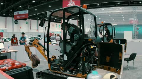 Heavy Vehicle Maintenance Transportation and Logistics in WorldSkills Abu Dhabi 2017
