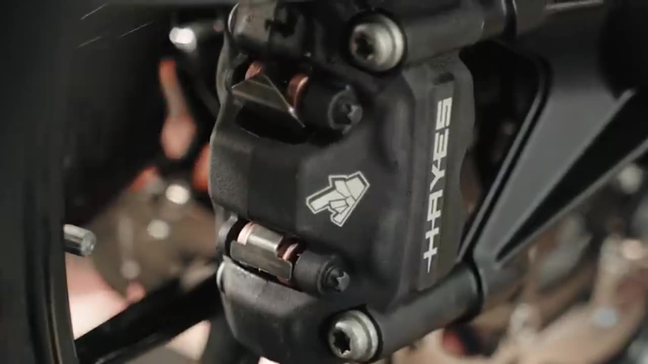 Mastering the Art of Riding: 5 Essential Motorcycle Tips and Tricks