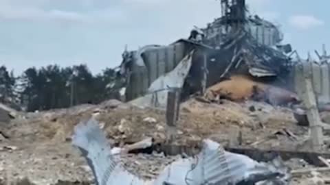 Destroyed by the occupiers elevator in RubezhnoyeSubscribe