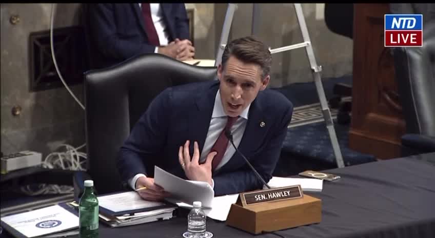 Josh Hawley EXPLODES on Chris Wray Over the FBI's Targeting of Conservatives