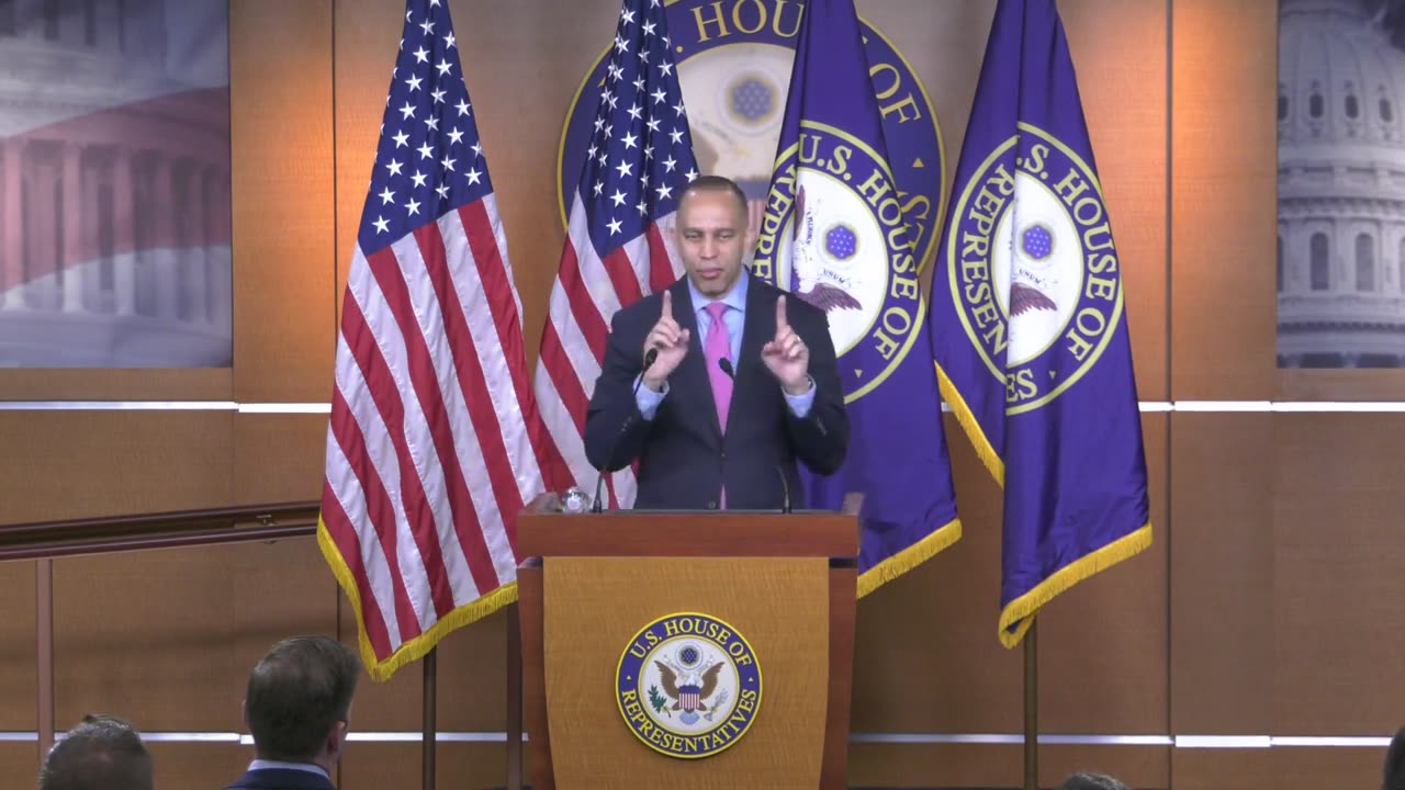 Hakeem Jeffries Does Not Denounce Antisemitic, Racist Remarks Of His Uncle, Louis Farrakhan