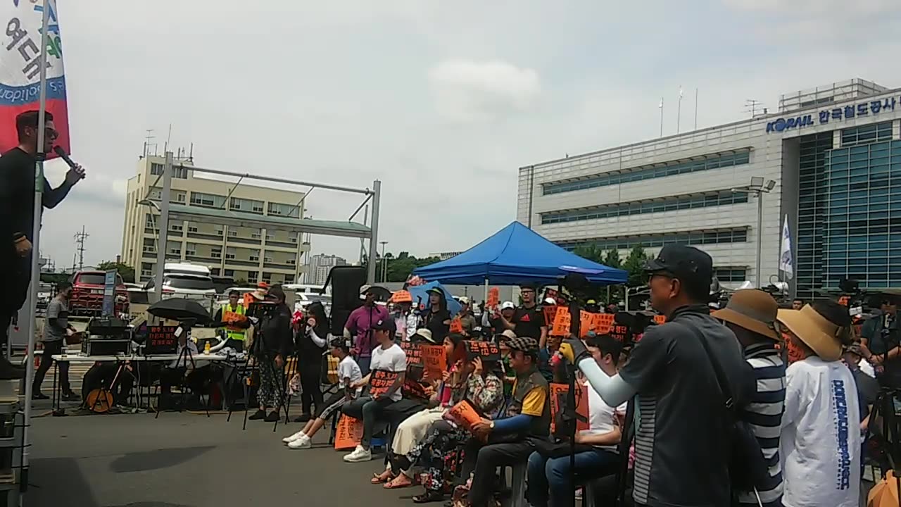 20190611_V3_S02(ynowr9kpjhY)젊은청년의 명연설, 토요일 대전역에서