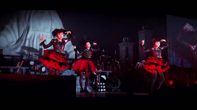 BABYMETAL - ギミチョコ！！- Gimme Chocolate!! (OFFICIAL)