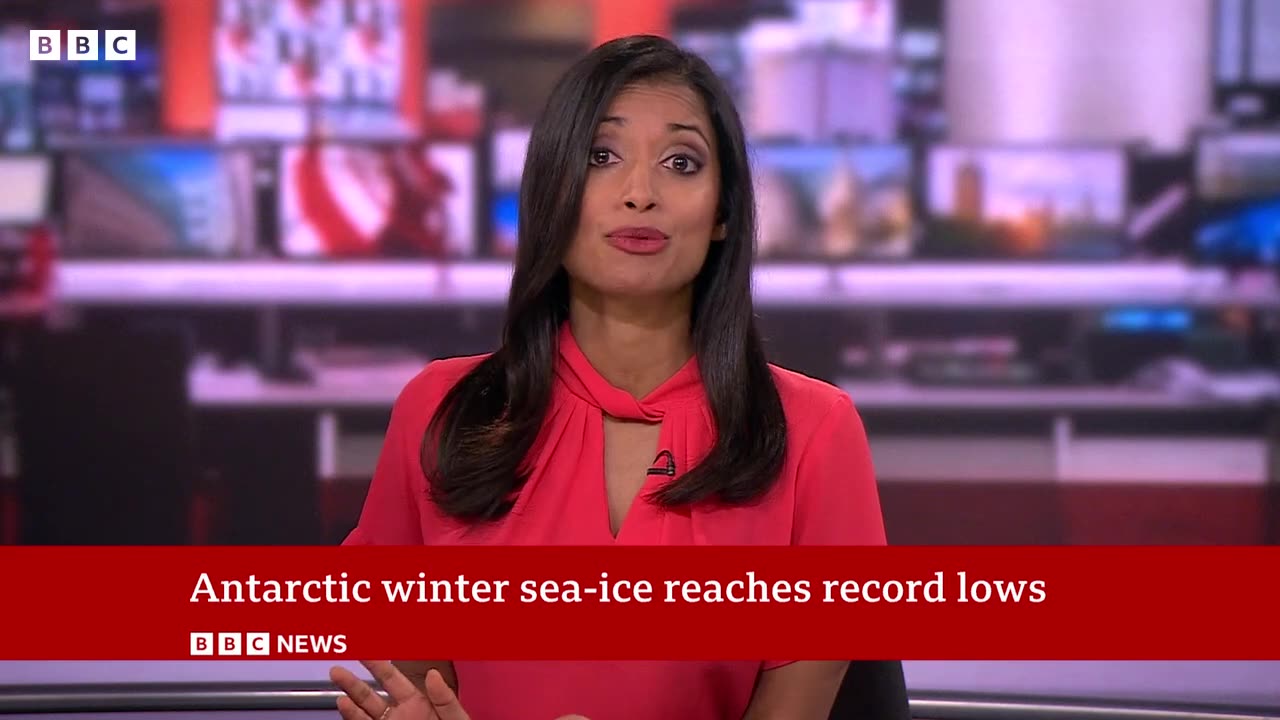 Antarctic winter sea-ice reaches record lows - BBC News