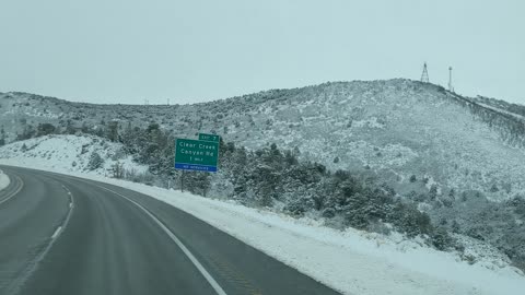 Two minutes of Truckin. Clear Creek pass. Ut