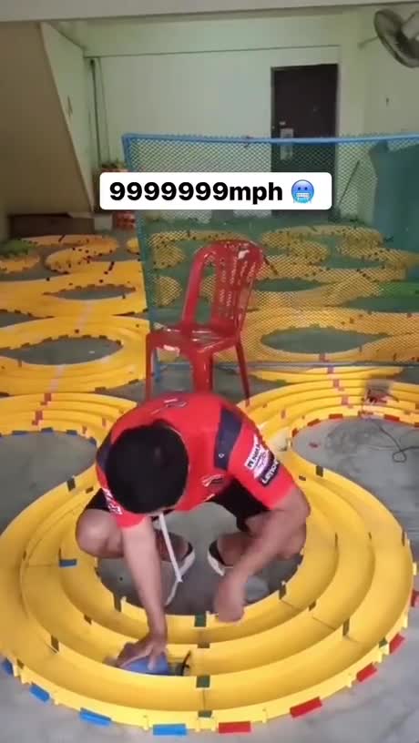 Filipino dude creates the fastest toy cart car