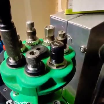 Turret vs single stage_ Progressive press for Reloaders