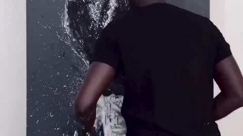 You won't believe how this man paints