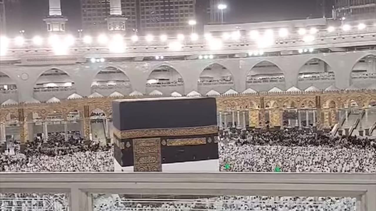 Makkah azan beautiful SUBHANALLAH🥰🥰🥰 #tranding