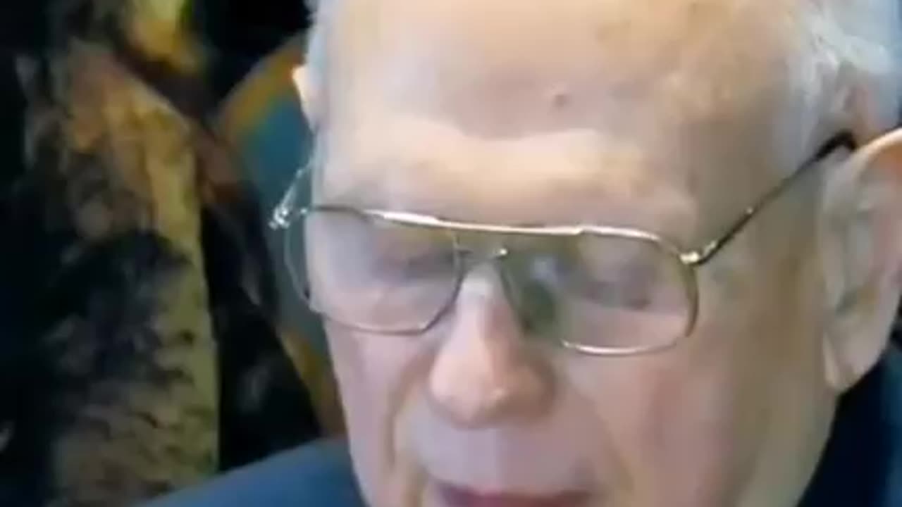 PAUL HELLYER READING LETTER FROM APPARENT EXTRATERRESTRIALS