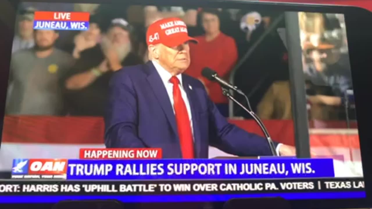 🦅OANN Donald Trump rally Sunday Juneau Wisconsin 05:05 pm