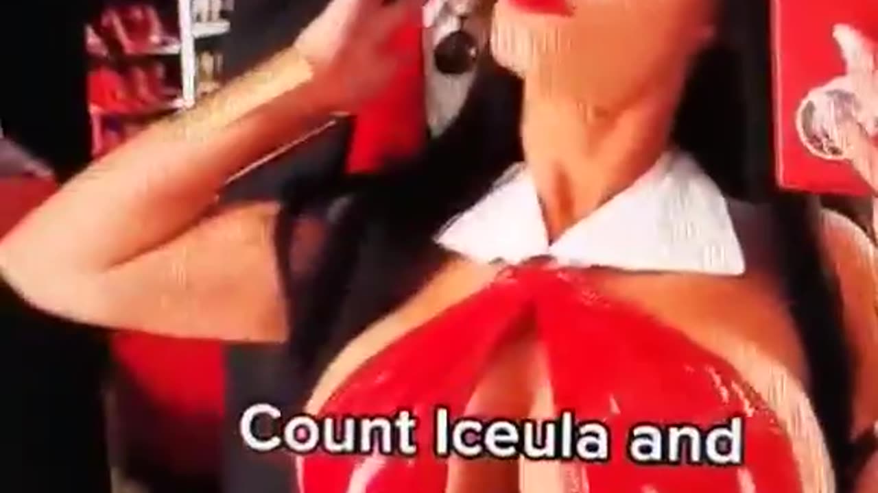 Coco as Vampirella with Count Iceula