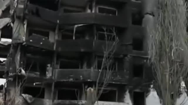 New disturbing video shows destroyed apartmentblocks in Kyiv