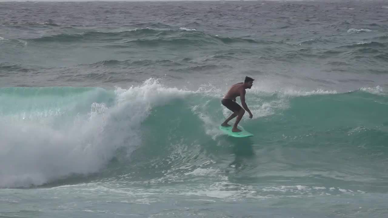 Attempting to surf Sandy Beach Shorebreak !!! Smoookified !!!