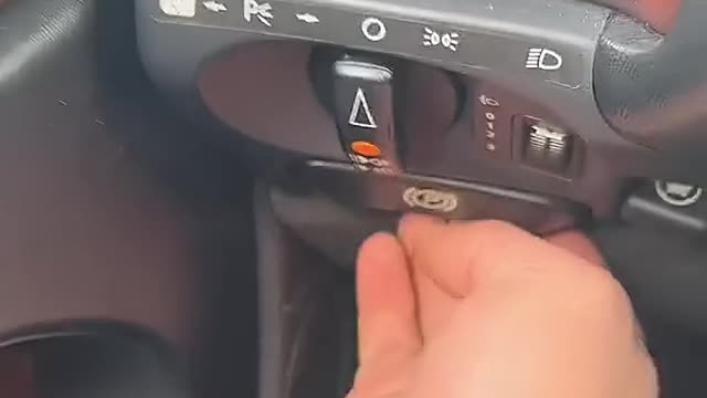 The owner shows his auto-driving function.