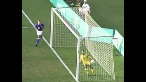 RONALDO FENOMENO - Top 10 GOALS for BRAZIL