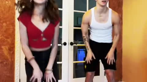 I wonder what happened before the video 🤣