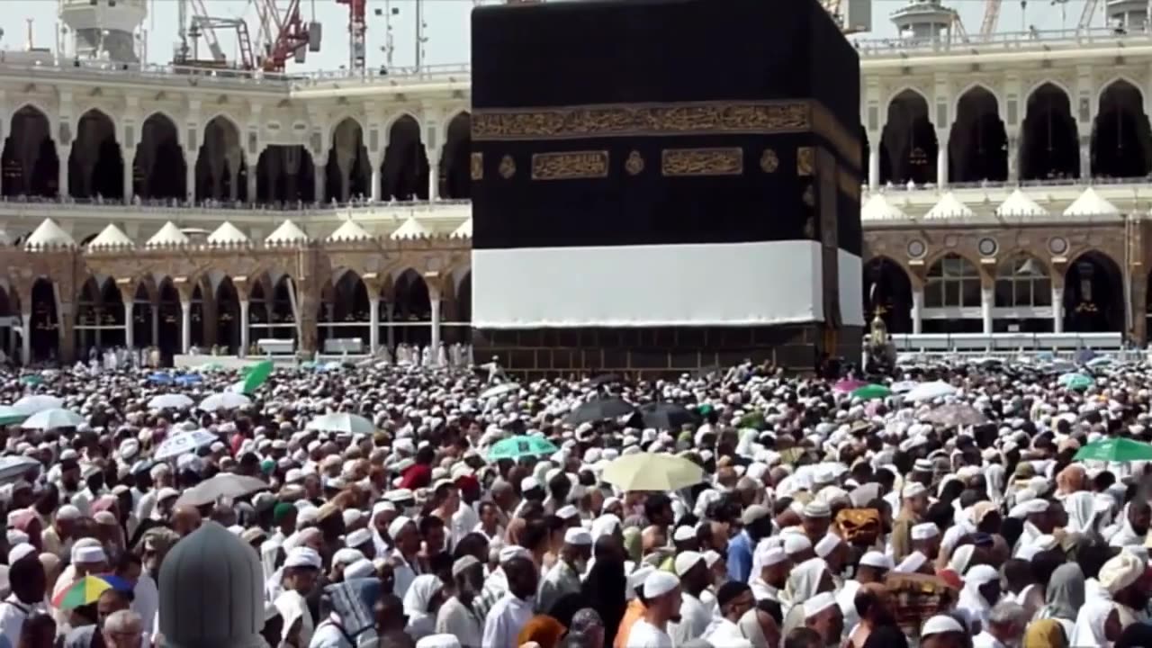 Old mosque prayer in mosque islamic video
