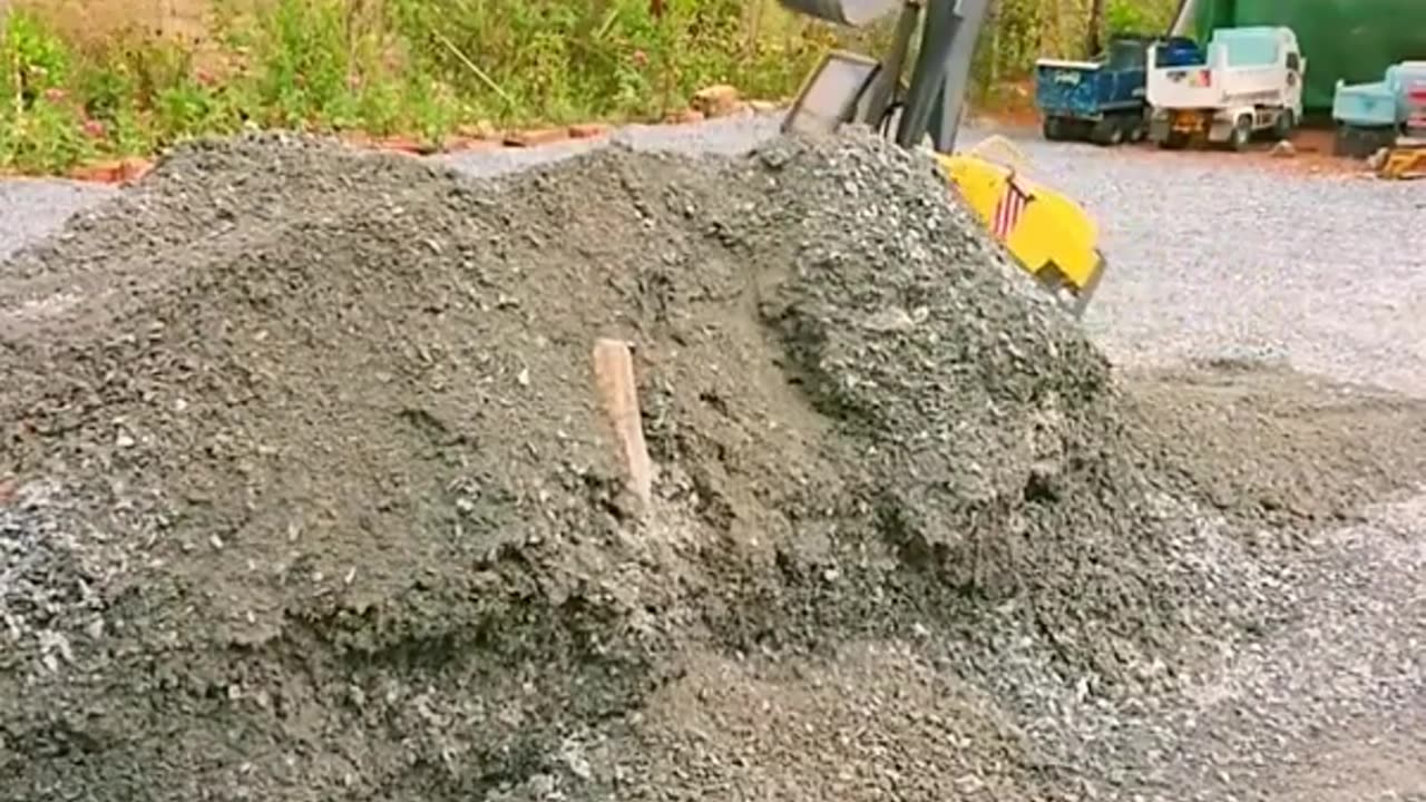 Excavator and roller workhard [SUPER power]