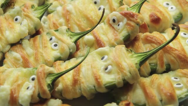 How To Make Halloween Jalapeno Popper Mummies