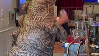 T-Rex Bartender