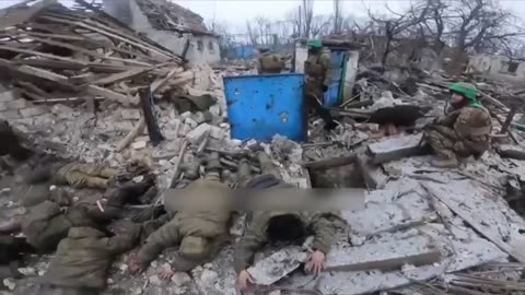 Entire Unit of Russians Surrender North of Avidka
