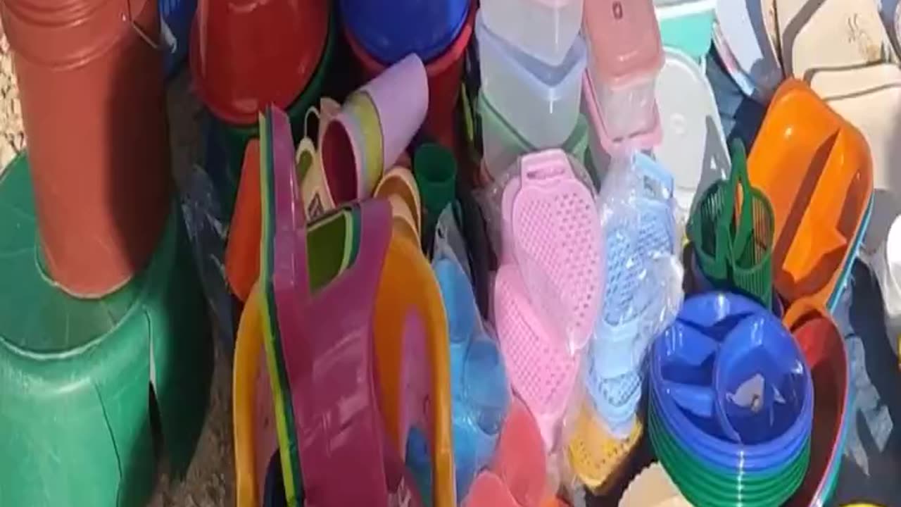 #shorts Hałaśliwy lokalny niedzielny targ / Noisy local Sunday market