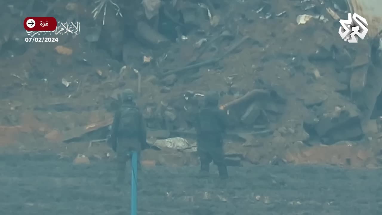 Al-Qassam Brigades show the moment an Israeli officer was sniped with a rifle in Gaza City