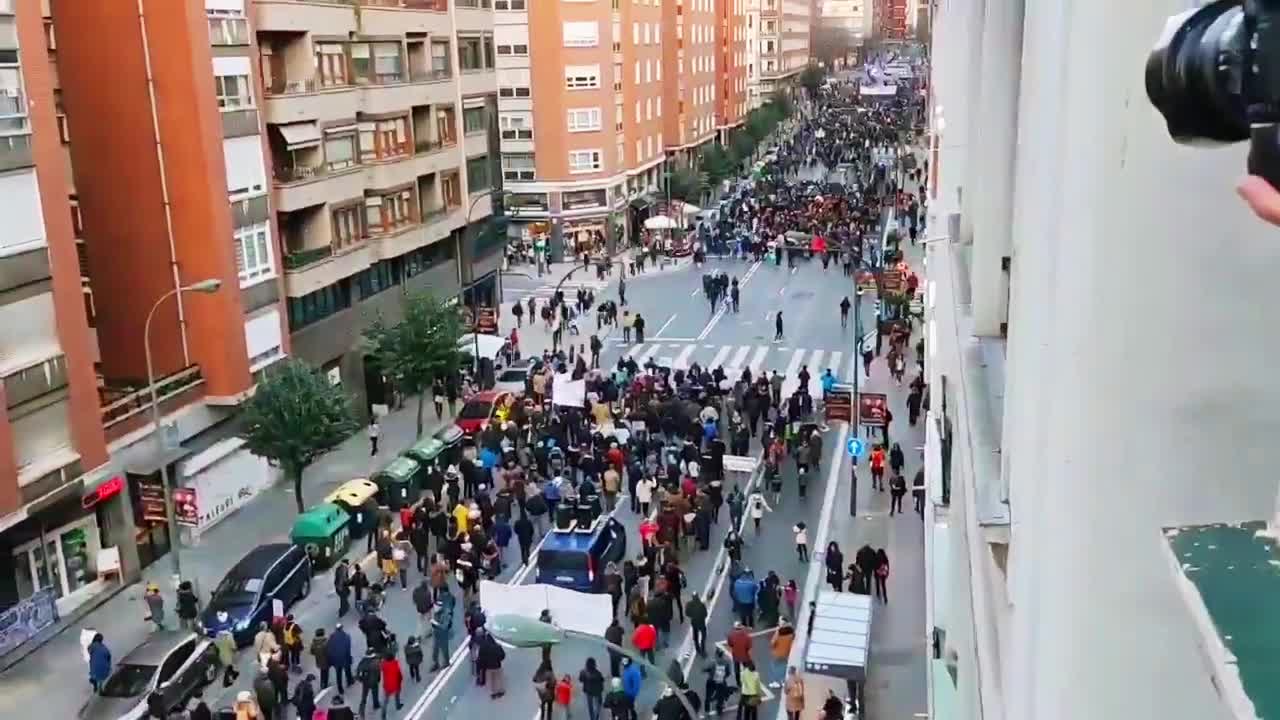 WE STAND WITH OUR AMAZING PATRIOTAS ESPAÑOLES AGAINST THESE PASSPORTS AND MANDATES!!!